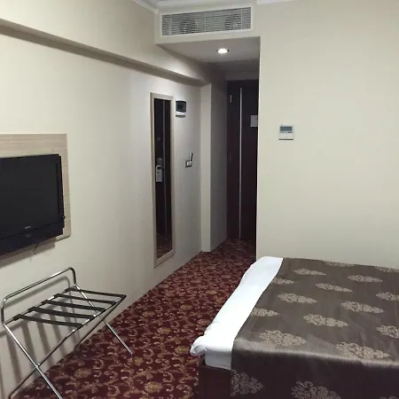 Halley Hotel
